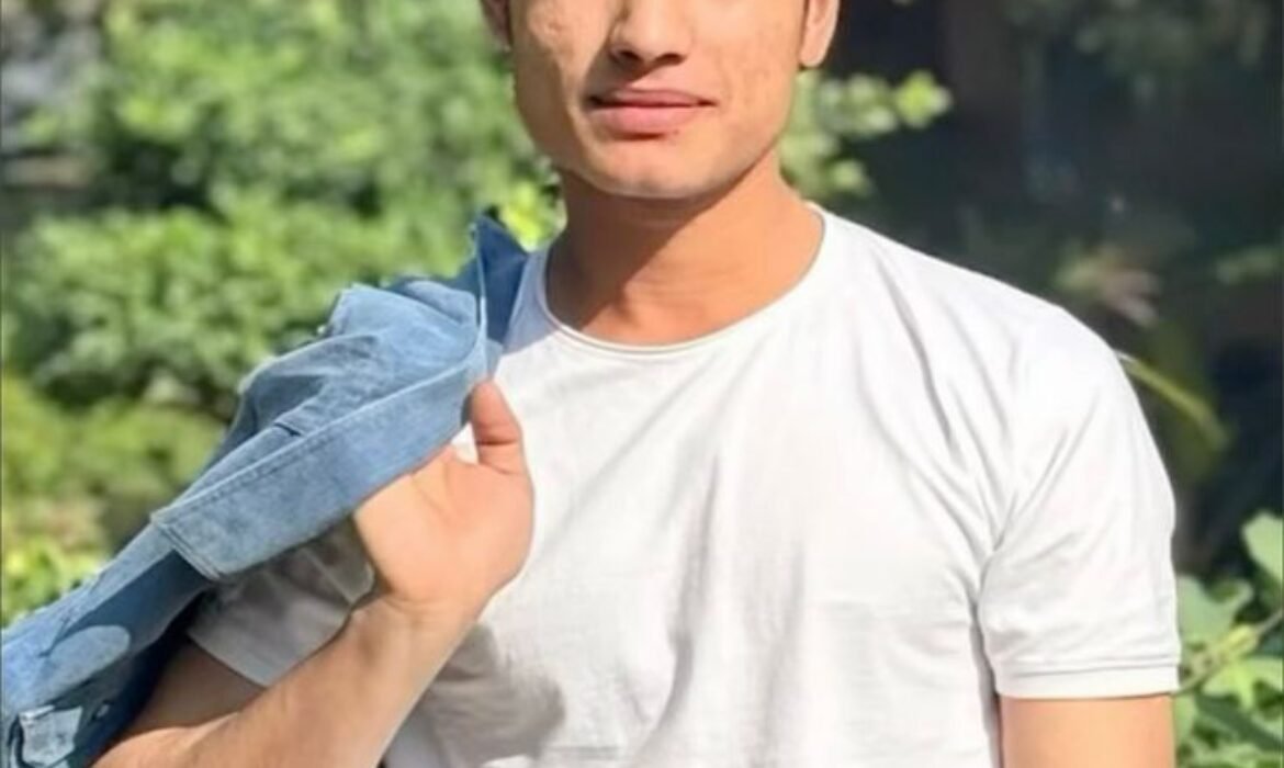 Asif Khan